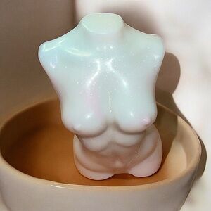 Vanilla SHIMMER torso SOAP handmade shea butter & coconut oil 4x2.5 INCH 5oz